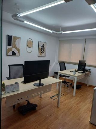 Oficina en venta en Centro en Murcia