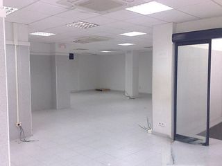 Local comercial en venta en Can Roca-Muntanyeta en Castelldefels