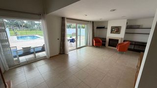 Casa adosada en alquiler en El Grao en Castellón de la Plana