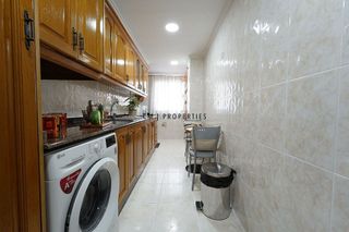 Piso en venta en Els Orriols en Valencia