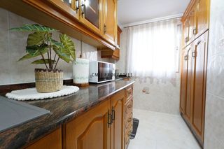 Piso en venta en Els Orriols en Valencia