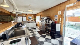 Local comercial en venta en Torres de la Alameda