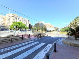 Piso en alquiler en Cabo de las Huertas en Alicante