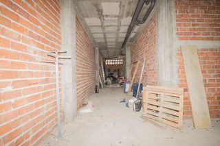 Local comercial en venta en Zona Puerto Deportivo en Fuengirola