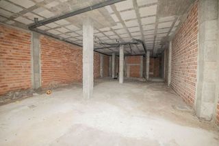Local comercial en venta en Zona Puerto Deportivo en Fuengirola