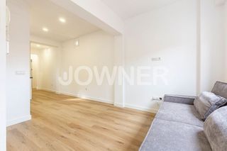 Piso en venta en Almenara en Madrid