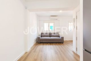 Piso en venta en Almenara en Madrid