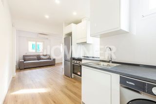 Piso en venta en Almenara en Madrid