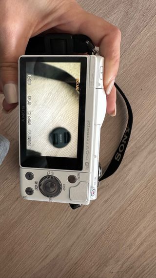Cámara Sony Alpha 5000 + Objetivo 16-50mm