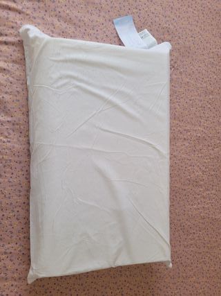 Almohada cervical de tela blanca 35 x55