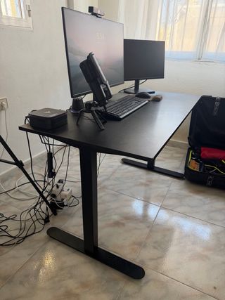 Escritorio Negro Ajustable