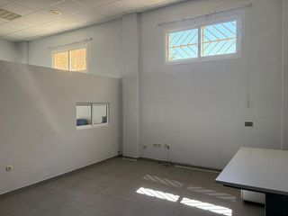 Local comercial en venta en Arroyo de la Miel en Benalmádena