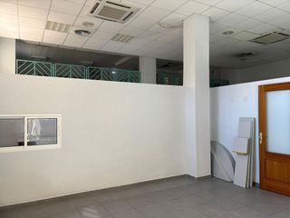 Local comercial en venta en Arroyo de la Miel en Benalmádena