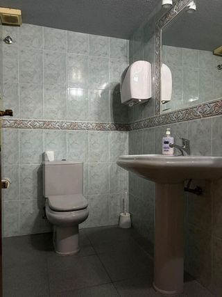 Local comercial en venta en Arroyo de la Miel en Benalmádena