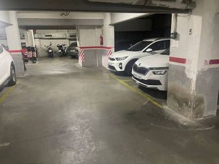 Garaje en venta en Concòrdia en Sabadell