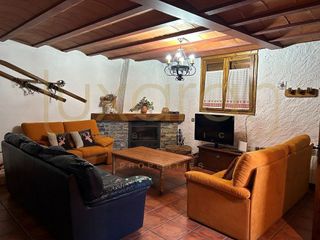 Chalet en venta en Esterri d´Àneu
