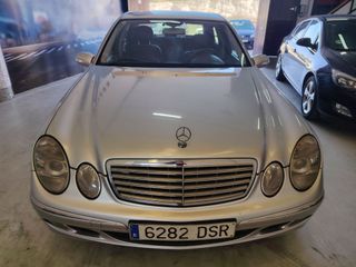 Mercedes-Benz Clase E 2005