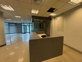 Local comercial en alquiler en Cuatro Caminos - Plaza de la Cubela en Coruña (A)