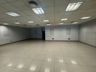 Local comercial en alquiler en Cuatro Caminos - Plaza de la Cubela en Coruña (A)