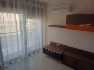 Piso en alquiler en Avda. de Abril. - 9 de octubre en Sagunto