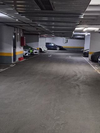 Garaje en venta en Zarzaquemada en Leganés