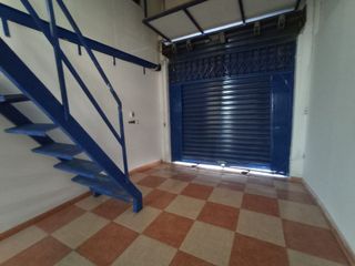 Local comercial en venta en Las Lagunas en Mijas