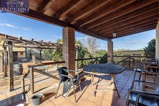 Chalet en venta en Zubia (La)