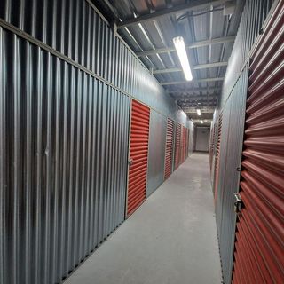 Nave industrial en venta en Sudeste Industrial en Fuenlabrada