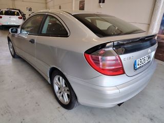 Mercedes-Benz Clase C 2002