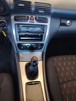 Mercedes-Benz Clase C 2002
