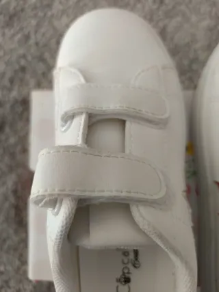 Zapatillas niña estrellas rosa y blanco