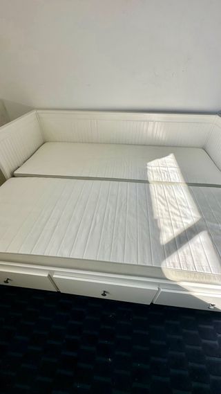 Sofá cama c/cajones. Perfecto estado