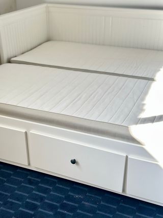 Sofá cama c/cajones. Perfecto estado