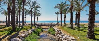 Local comercial en venta en El Bajondillo en Torremolinos