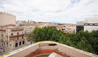 Oficina en alquiler en Centre en Figueres