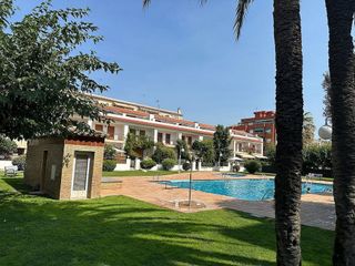 Casa adosada en alquiler en Vilassar de Mar