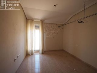 Casa adosada en venta en Tomelloso