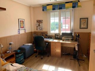 Ático en alquiler en San Luis en Almería