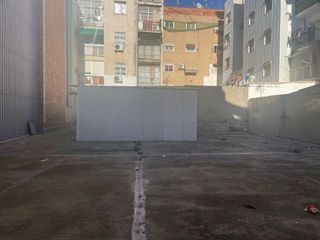 Local comercial en venta en Fondo en Santa Coloma de Gramanet