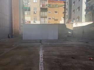 Local comercial en venta en Fondo en Santa Coloma de Gramanet