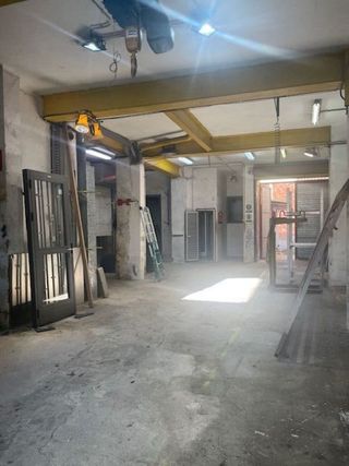 Local comercial en venta en Fondo en Santa Coloma de Gramanet