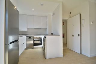 Piso en alquiler en Palos de Moguer en Madrid