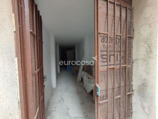 Local comercial en venta en Numancia - San Fernando en Santander