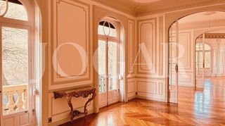 Piso en alquiler en Almagro en Madrid