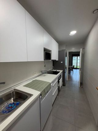 Piso en alquiler en Colores - Entreparques en Sevilla