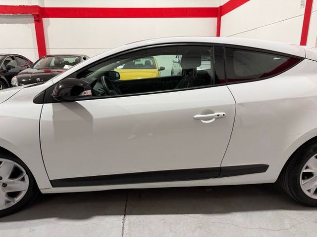 Renault Megane Mégane Coupé Dynamique dCi 110 CV eco2