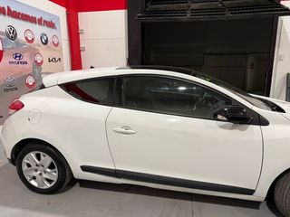 Renault Megane Mégane Coupé Dynamique dCi 110 CV eco2