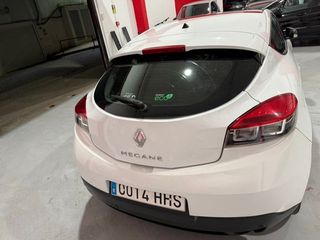 Renault Megane Mégane Coupé Dynamique dCi 110 CV eco2