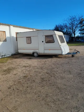 Caravana 5 Plazas -750kgr