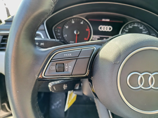 Audi A4 S line 30 TDI 100kW 136CV S tronic